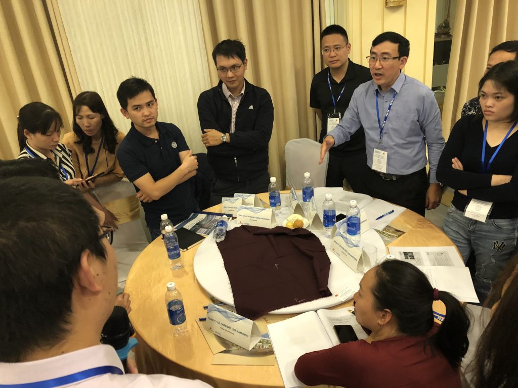 Gần 60 học viên từ các Doanh nghiệp tham gia chương trình “ĐÀO TẠO NÂNG CAO CHẤT LƯỢNG NGUỒN NHÂN LỰC NGÀNH SẢN XUẤT VẢI” do VCOSA và Bộ Công thương tổ chức